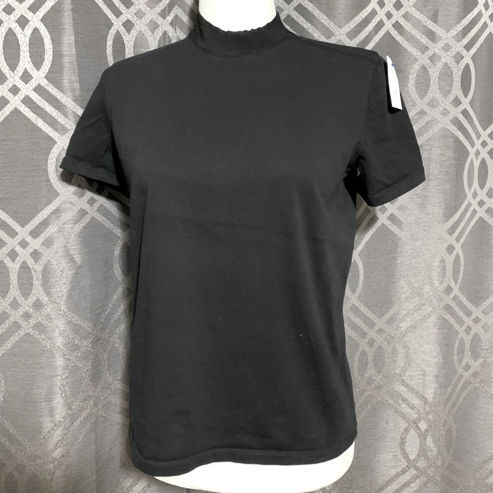 Zara (black turtleneck short sleeve)